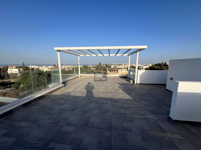 Image No.21-4 Bed House for sale