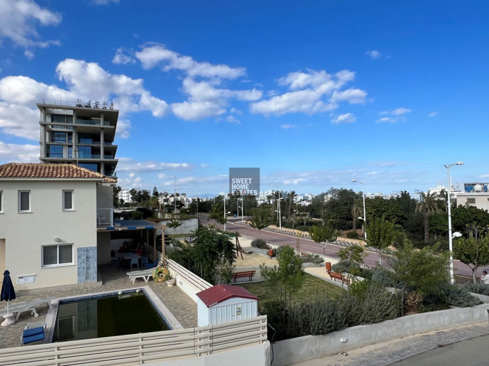 Image No.23-3 Bed House for sale