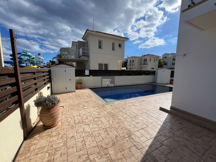 Image No.6-3 Bed House for sale