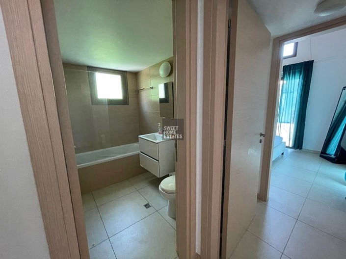 Image No.18-2 Bed House for sale