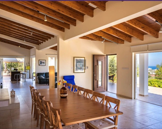 Image No.16-6 Bed House for sale