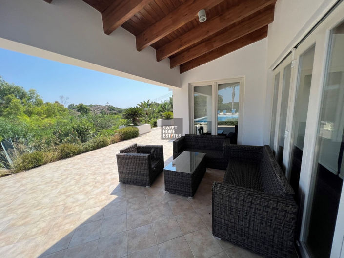 Image No.33-6 Bed House for sale