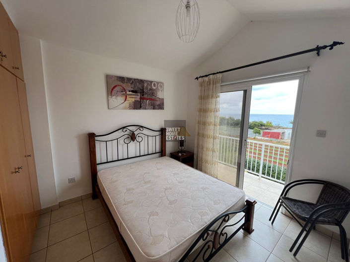 Image No.10-3 Bed House for sale