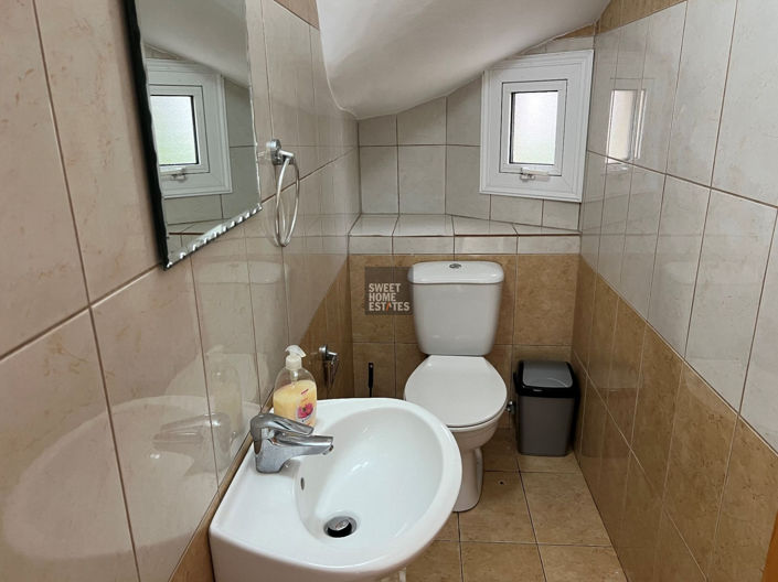 Image No.16-3 Bed House for sale