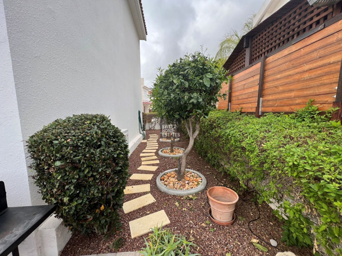 Image No.17-3 Bed House for sale