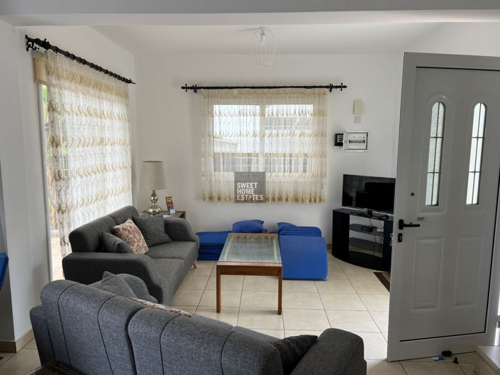 Image No.4-3 Bed House for sale