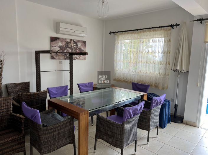 Image No.7-3 Bed House for sale