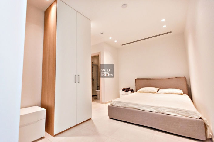 Image No.20-4 Bed House for sale