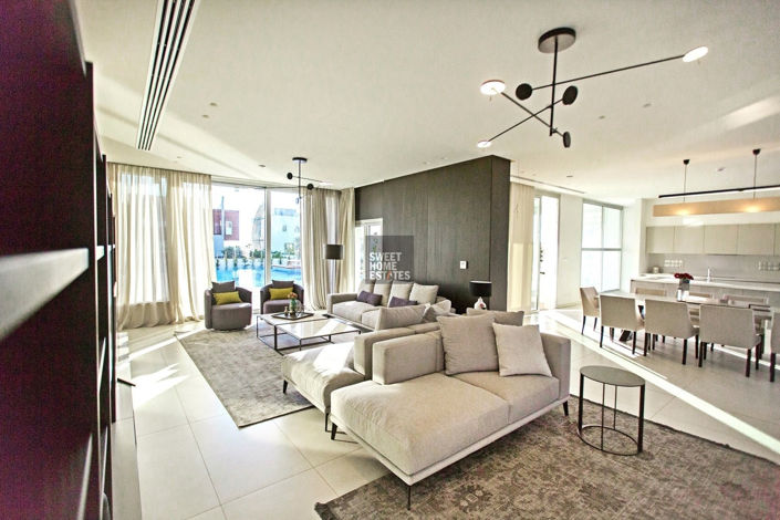 Image No.33-4 Bed House for sale