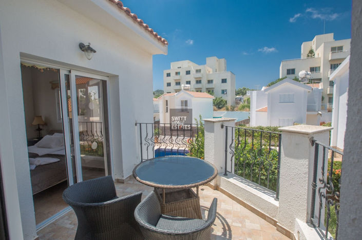 Image No.14-3 Bed House for sale