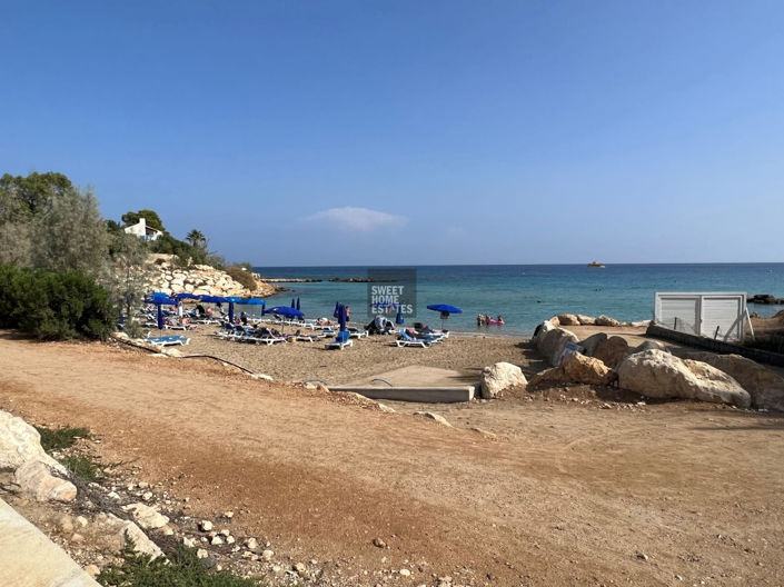 Image No.19-3 Bed House for sale