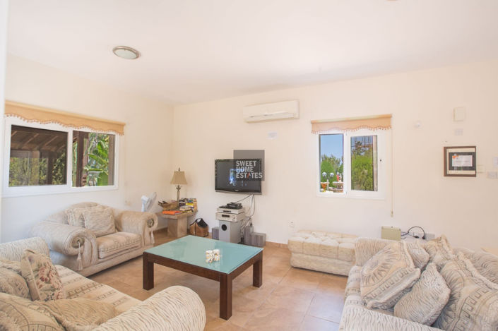 Image No.5-3 Bed House for sale