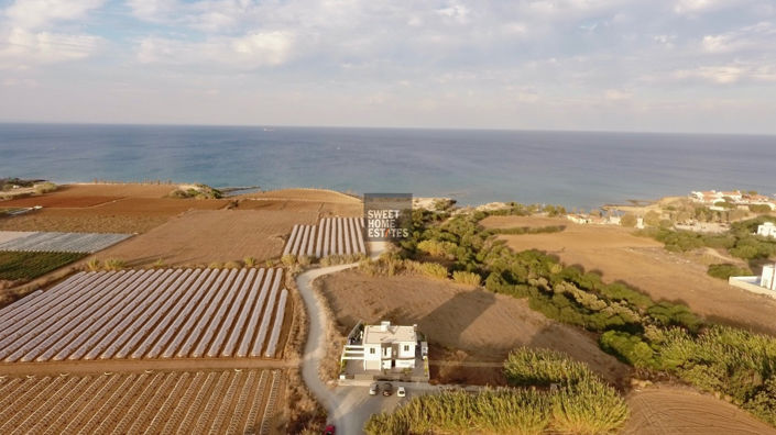 Image No.8-4 Bed House for sale