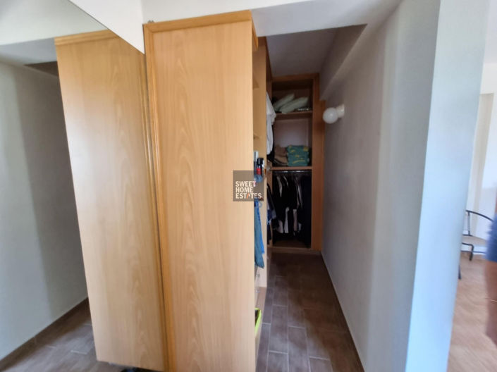 Image No.19-5 Bed House for sale