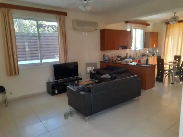 Image No.3-4 Bed House for sale