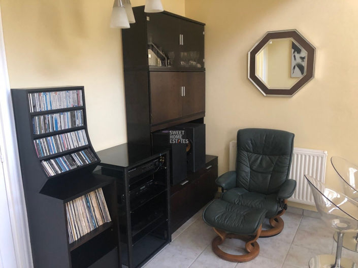 Image No.17-5 Bed House for sale