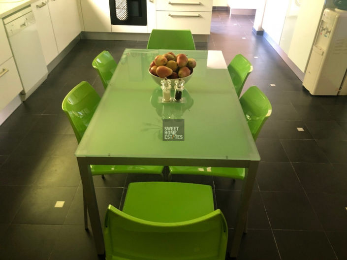 Image No.21-5 Bed House for sale