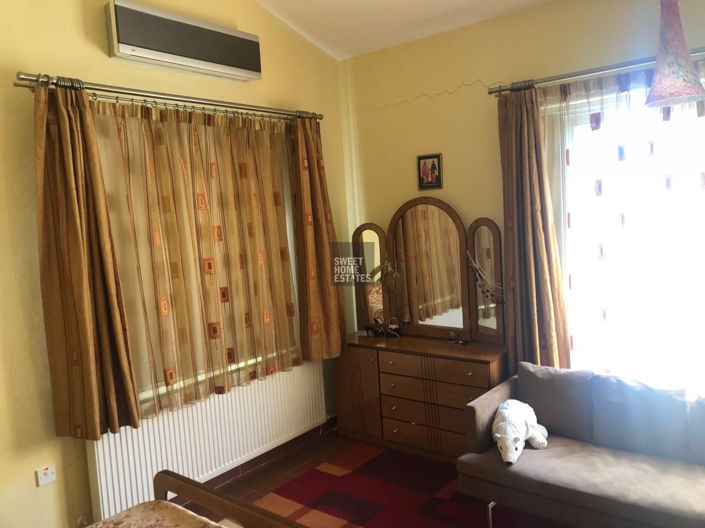 Image No.29-5 Bed House for sale