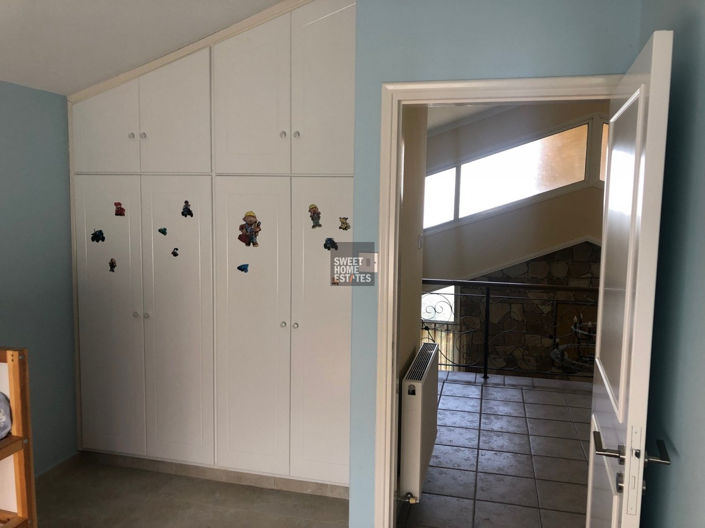 Image No.31-5 Bed House for sale