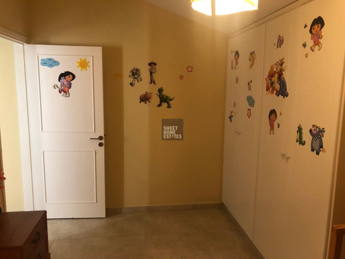 Image No.35-5 Bed House for sale