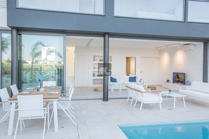 Image No.15-3 Bed House for sale