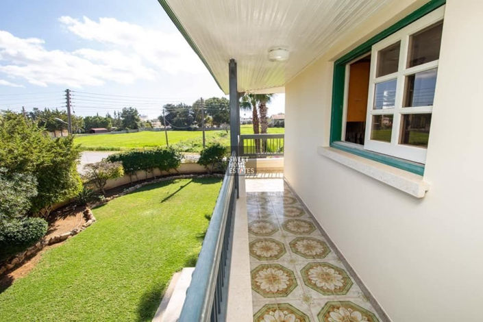 Image No.24-Maison de 6 chambres à vendre à Deryneia