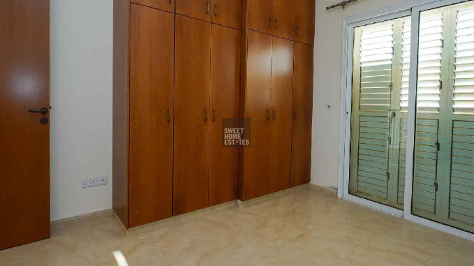 Image No.16-2 Bed House for sale