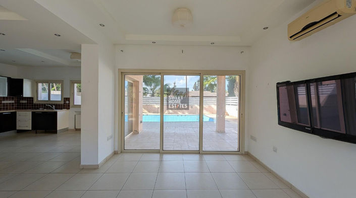 Image No.9-3 Bed House for sale