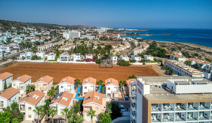 Image No.12-3 Bed House for sale