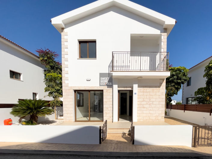 Image No.3-3 Bed House for sale