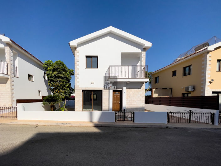 Image No.4-3 Bed House for sale