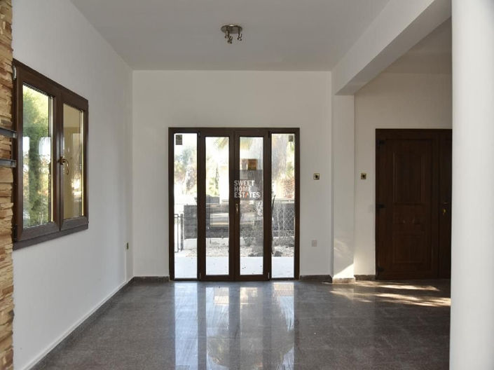 Image No.5-3 Bed House for sale
