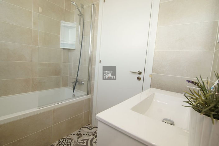 Image No.26-3 Bed House for sale