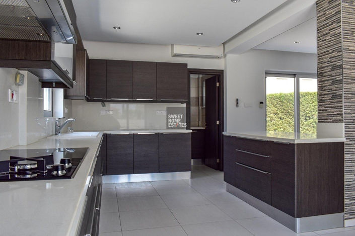 Image No.12-Maison de 4 chambres à vendre à Kapparis