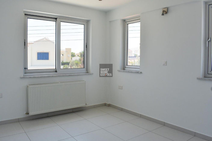 Image No.13-Maison de 4 chambres à vendre à Kapparis