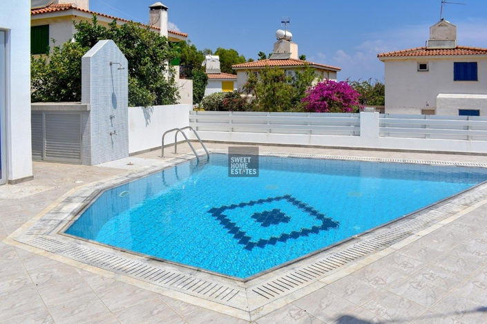 Image No.7-Maison de 4 chambres à vendre à Kapparis