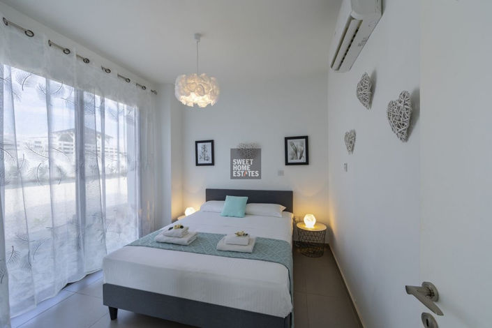 Image No.13-3 Bed House for sale