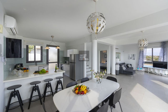 Image No.9-3 Bed House for sale