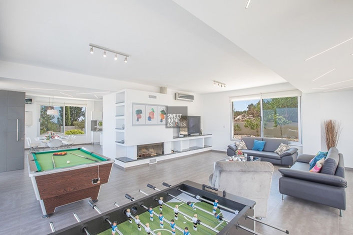 Image No.13-6 Bed House for sale