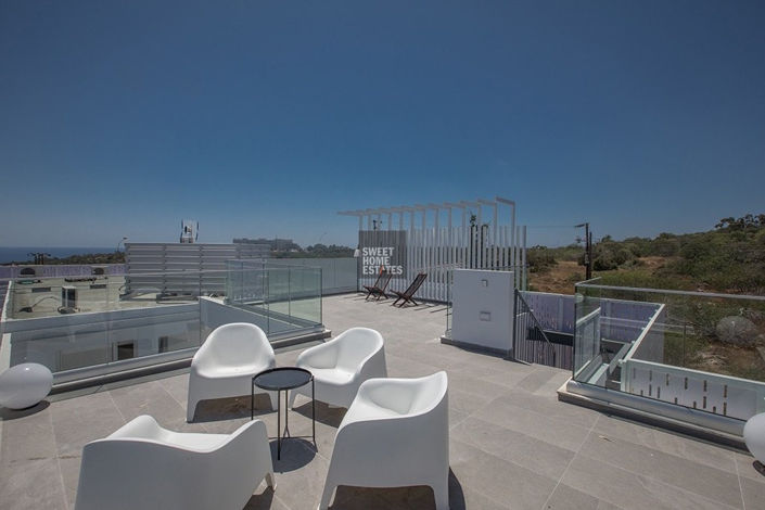 Image No.34-6 Bed House for sale