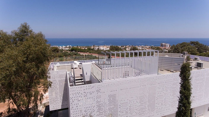 Image No.39-6 Bed House for sale