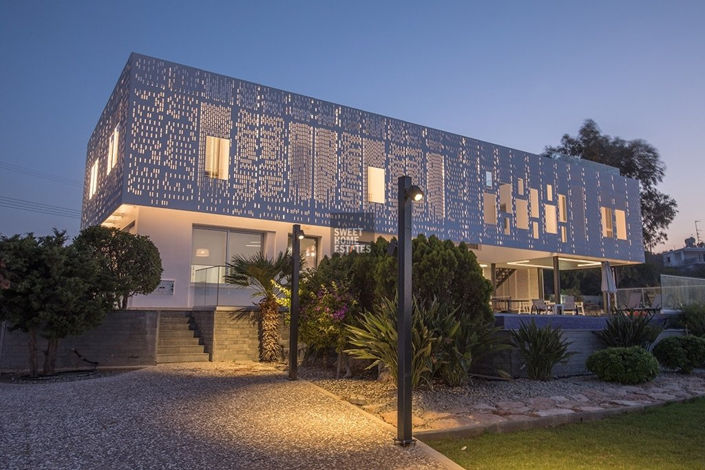 Image No.7-6 Bed House for sale