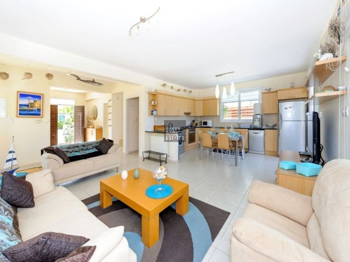 Image No.8-Maison de 5 chambres à vendre à Protaras