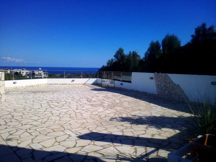 Image No.21-4 Bed House for sale