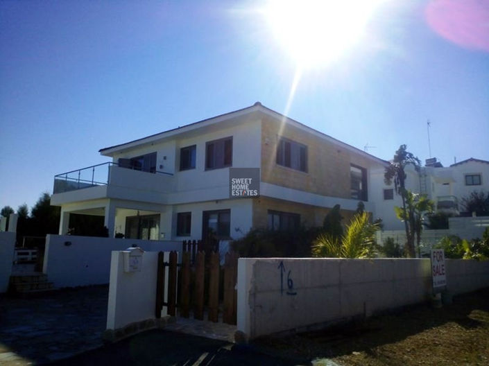 Image No.32-4 Bed House for sale