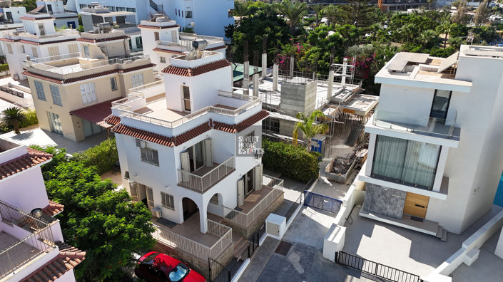 Image No.38-Maison de 4 chambres à vendre à Ayia Triada