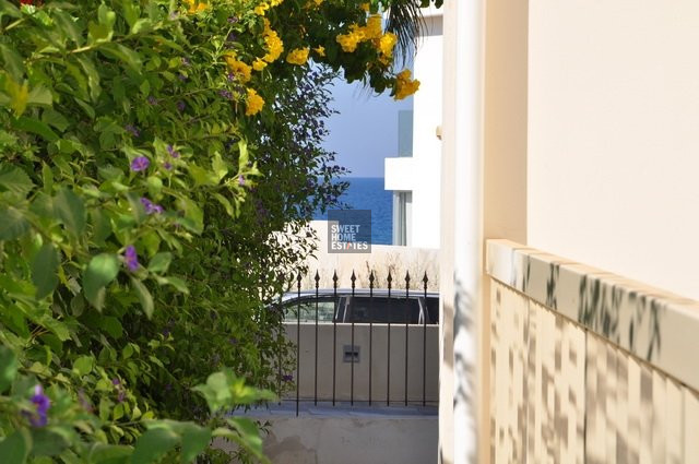 Image No.4-Maison de 4 chambres à vendre à Ayia Triada