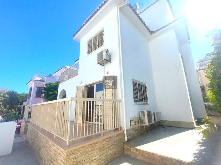 Image No.5-Maison de 4 chambres à vendre à Ayia Triada