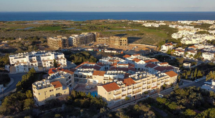 Image No.10-2 Bed Apartment for sale