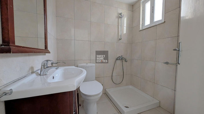 Image No.17-3 Bed Apartment for sale